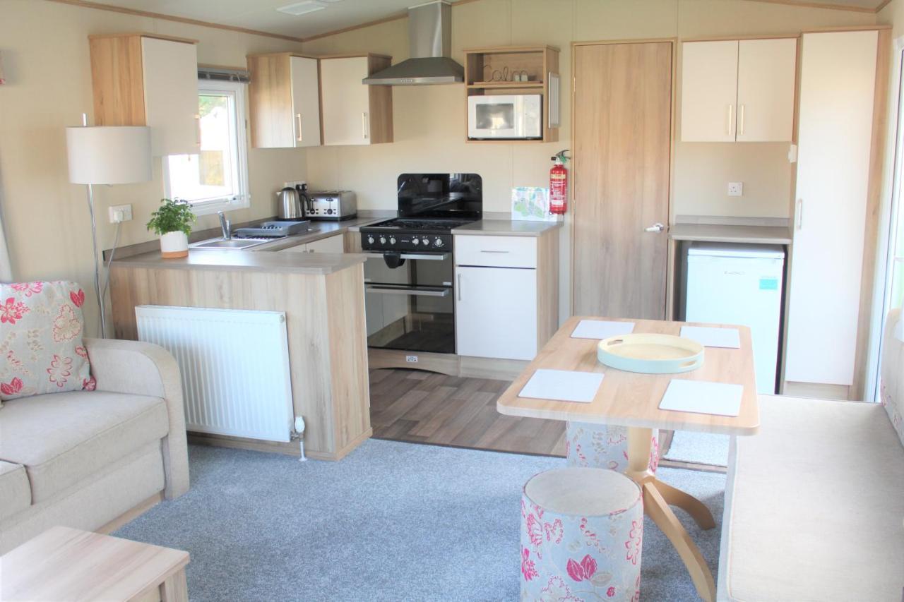 Newquay Bay Resort - Spacious - Sleeps 6 - Close To Porth Beach מראה חיצוני תמונה