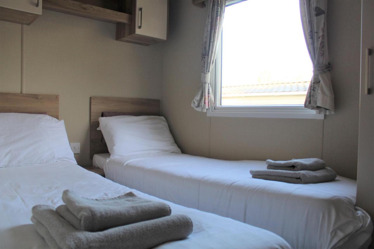 Newquay Bay Resort - Spacious - Sleeps 6 - Close To Porth Beach מראה חיצוני תמונה