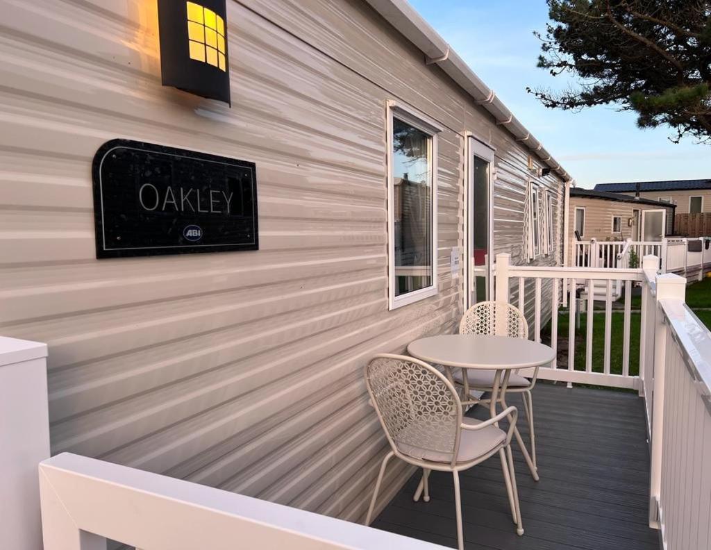 Newquay Bay Resort - Spacious - Sleeps 6 - Close To Porth Beach מראה חיצוני תמונה